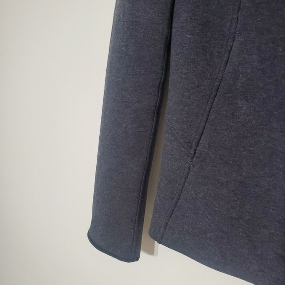 Lululemon Insculpt Jacket - Picture 7 of 11